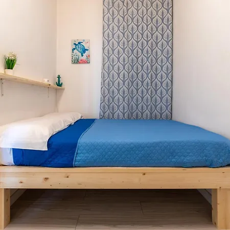 Lejlighed Nel Blu Dipinto Di Blu