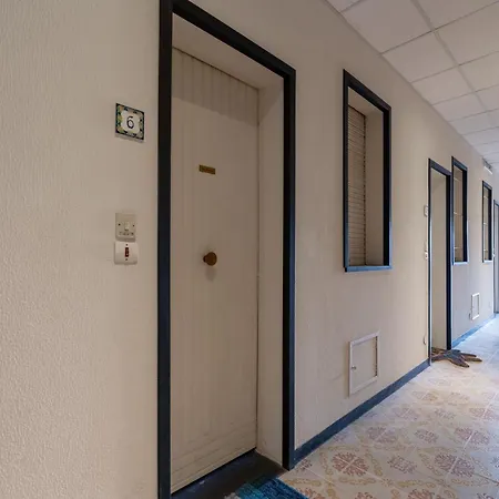 Nel Blu Dipinto Di Blu *